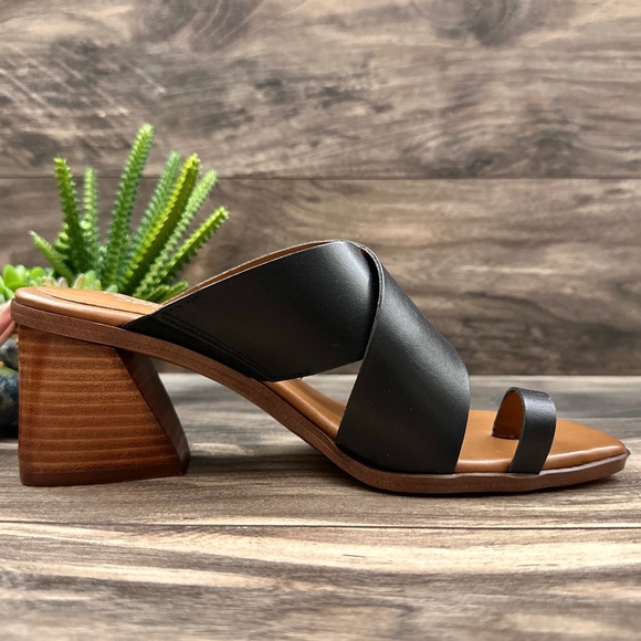 NIB Franco Sarto Safia Black Leather Toe Post Bock Heel Slide Sandal 8M 38 - Picture 5 of 14